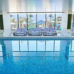 Alezzi Gorgeous Family Aparment Cu Piscina * 那沃达利
