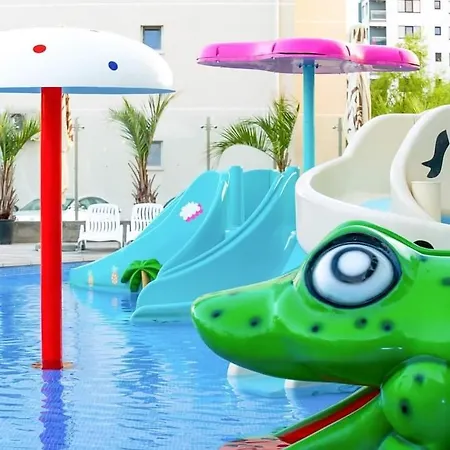 Apartamento Alezzi Gorgeous Family Aparment Cu Piscina *