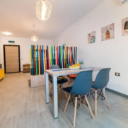 公寓 Alezzi Gorgeous Family Aparment Cu Piscina *