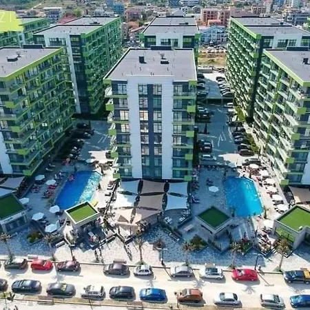 Alezzi Beach Gorgeous Family Aparment Cu Piscina *