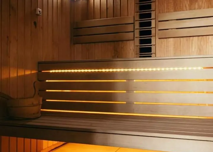 Alezzi Gorgeous Family Aparment Cu Piscina 那沃达利